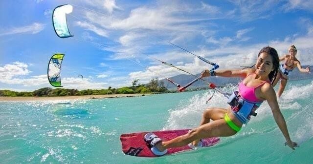 kitesurf jolie fille