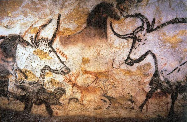 lascaux buffles